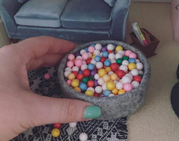 Mini Ball Pit DIY