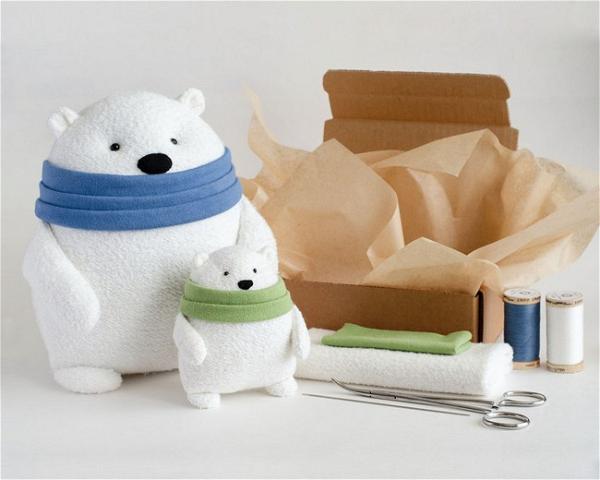 Mr. Foofs The Polar Bear Free Sewing Pattern