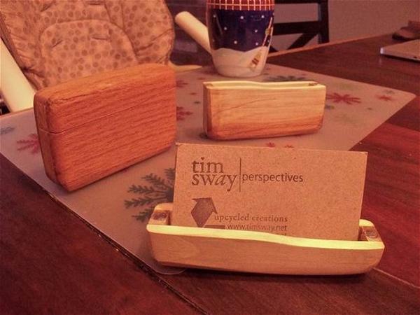 Pallet Wood Business Card Holder DIY