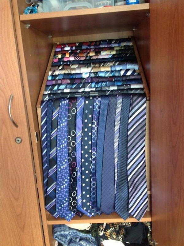 Tie Rack DIY