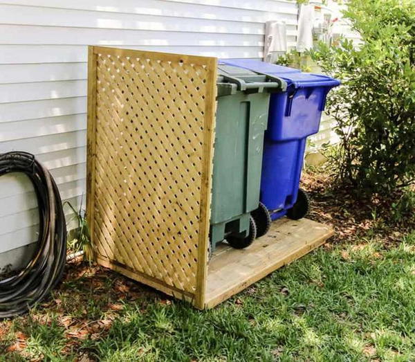 Trash Can Privacy Wall DIY