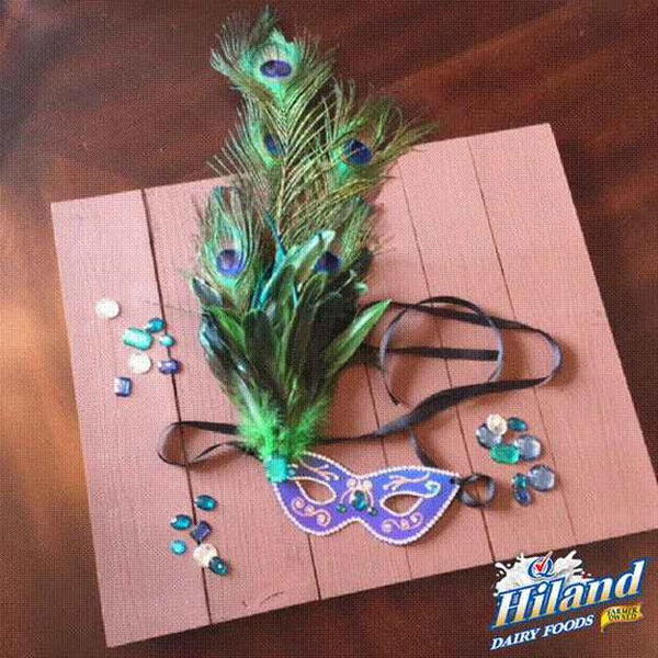 DIY Mardi Gras Mask 1