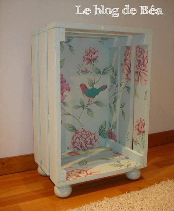 DIY Shabby Chic Side Table