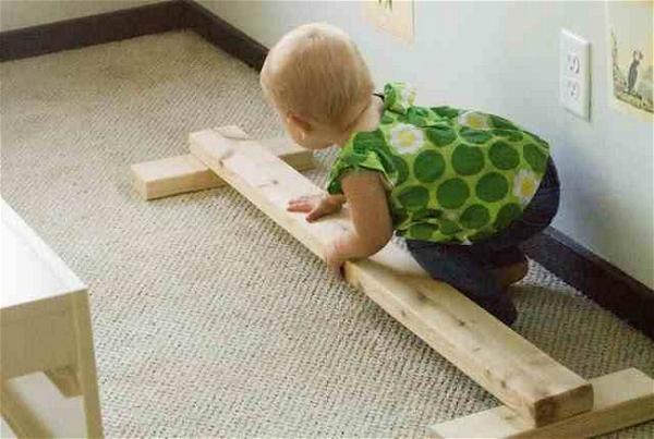 DIY Wooden Balance Beam For Toddlers
