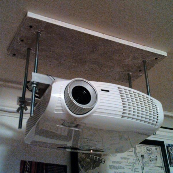 Adjustable Projector Ceiling Mount Idea