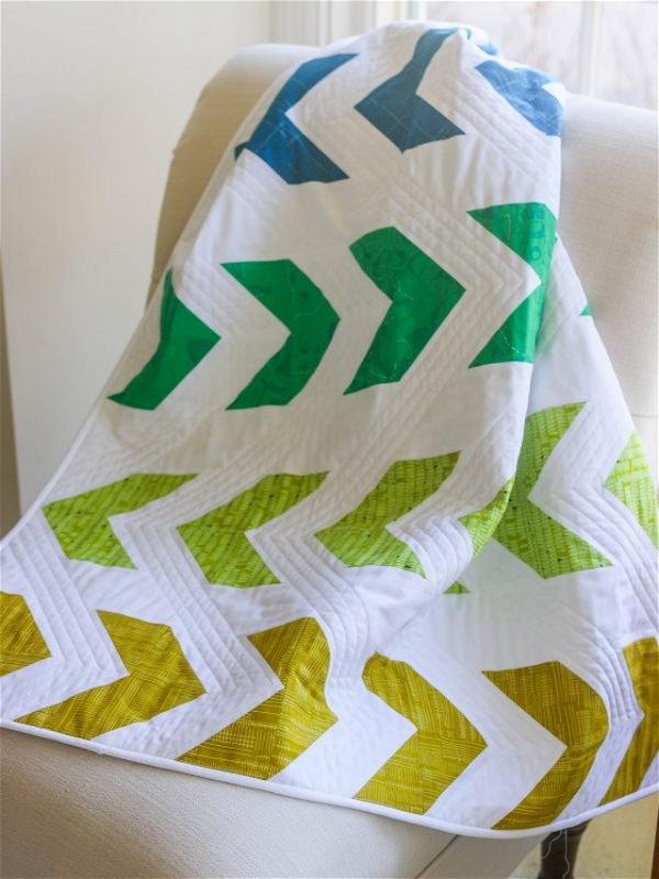 Arrow Baby Quilt With Hst’s Plus A Giveaway!