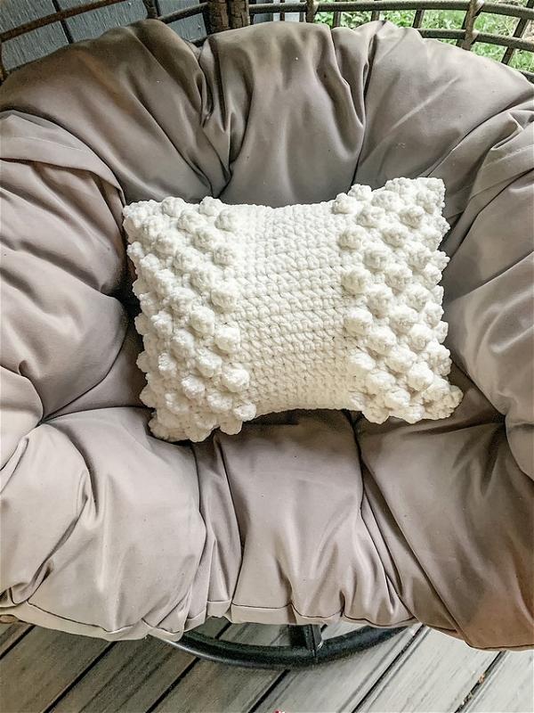 Bookend Bulky Bobble Pillow