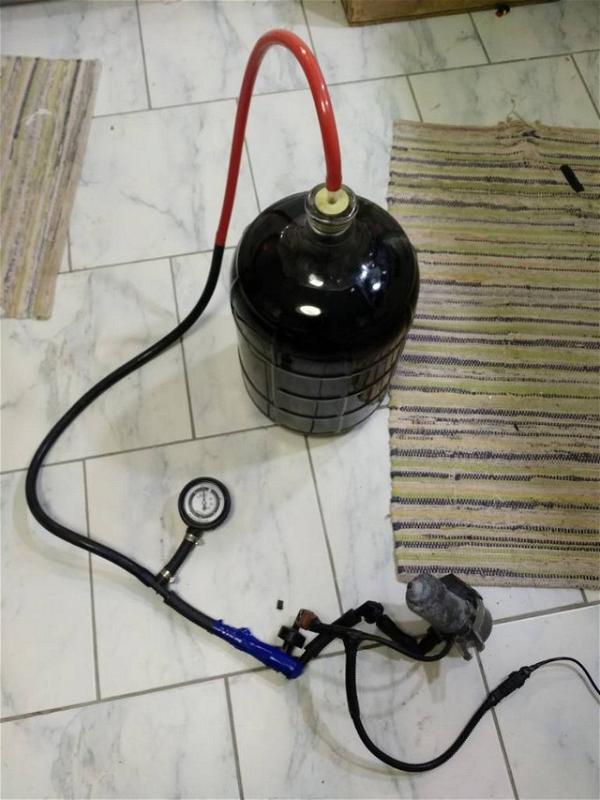 Cheap Degassing Vacuum Pump