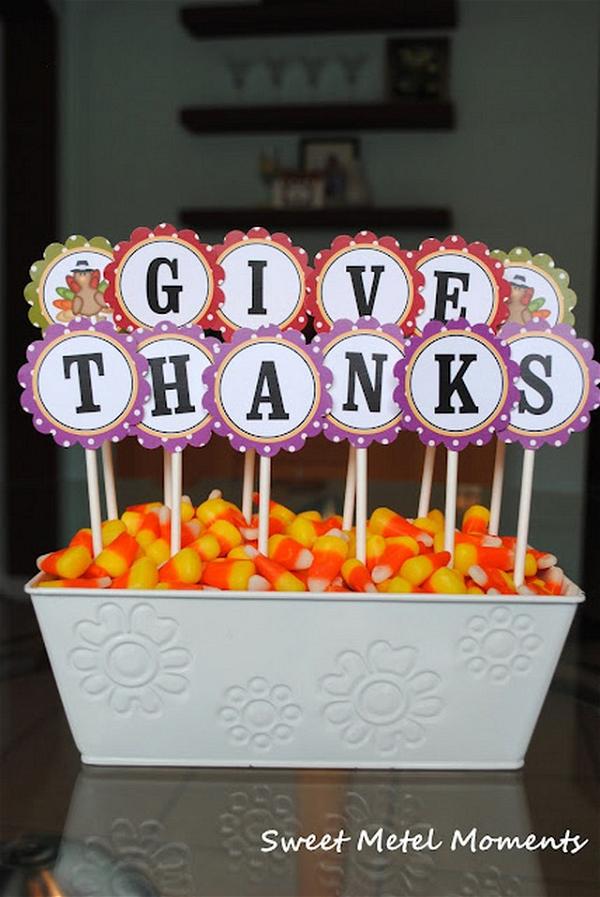 Cute Thanksgiving Centerpiece With Printable 