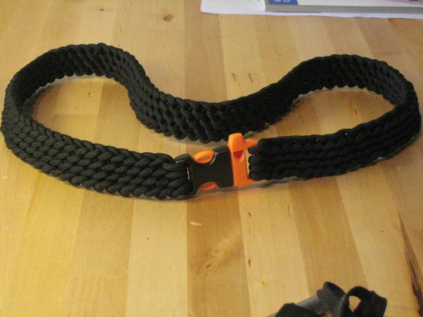 DIY A Paracord Rescue Belt