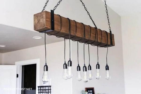 DIY Farmhouse Wood Beam Chandelier