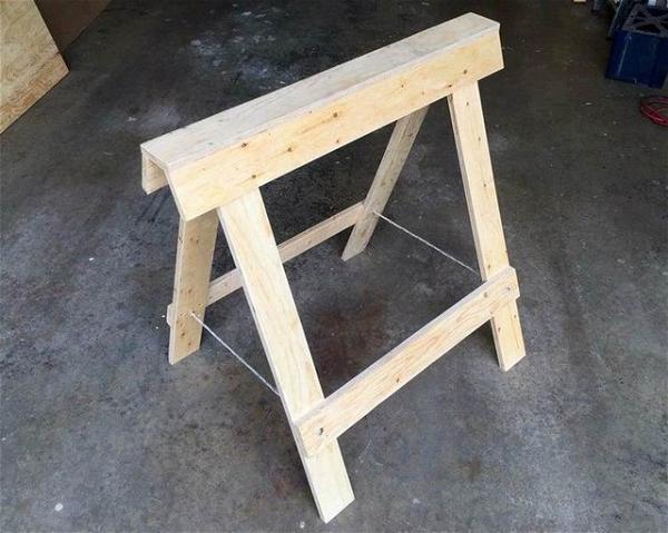 DIY Folding Plywood Sawhorse