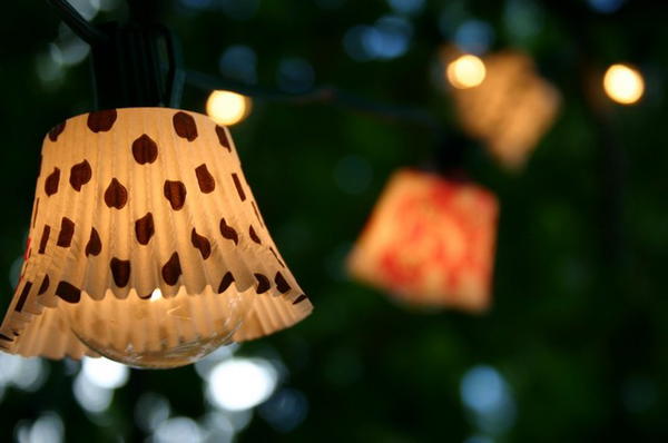 DIY Outdoor Cupcake Lights