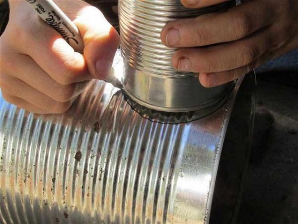 DIY Tin Can Meat Smoker