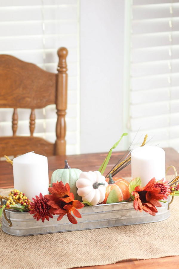 Farmhouse Thanksgiving Centerpiece Idea