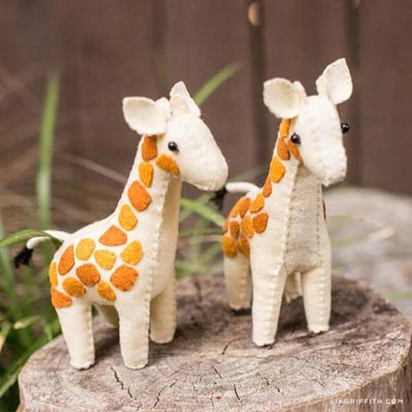 Felt Giraffe