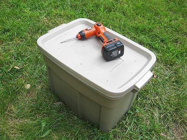 How To Make A DIY Compost Tumbler 1