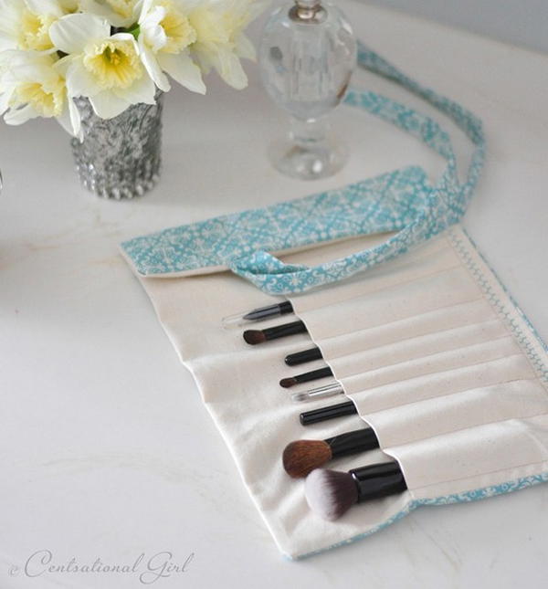 Makeup Brush Set With Fabric Holder