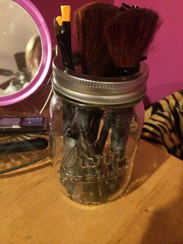 Mason Jar Brush keeper