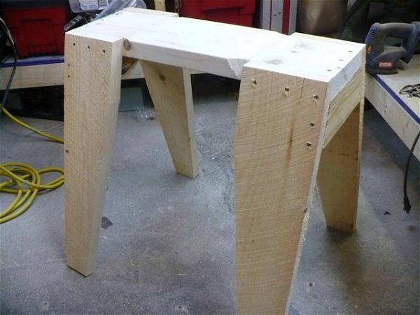 Simple saw table 