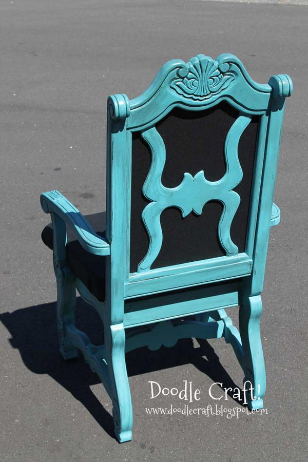 Vintage Style Queen Throne Chair