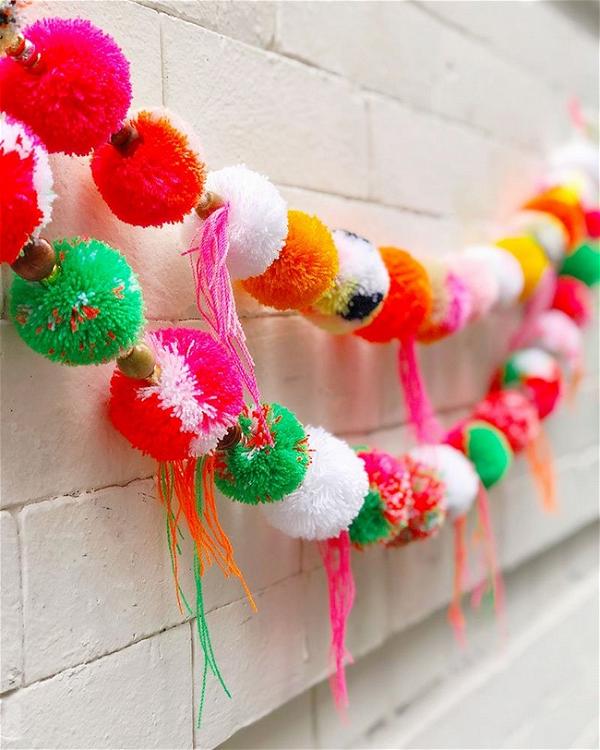 Easy to make Garland for walls