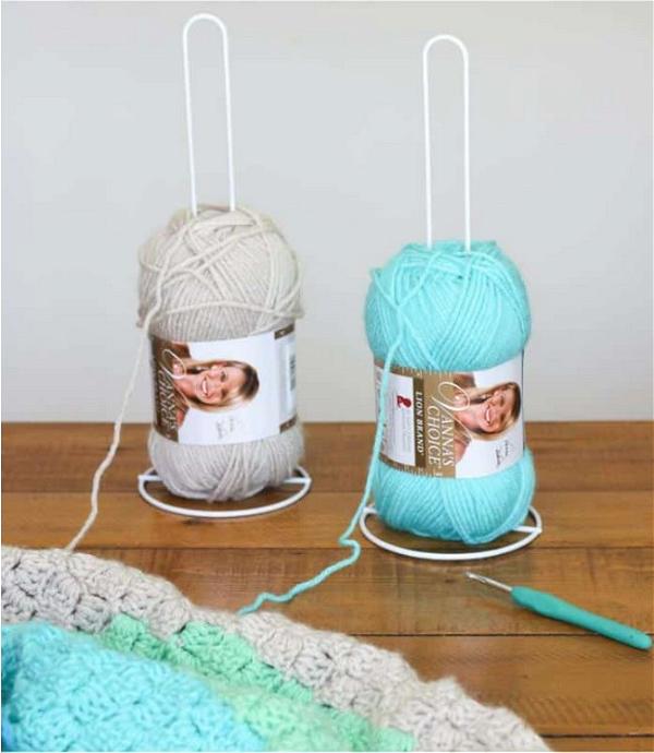 15 DIY Yarn Holder Ideas For Crocheters Mint Design Blog