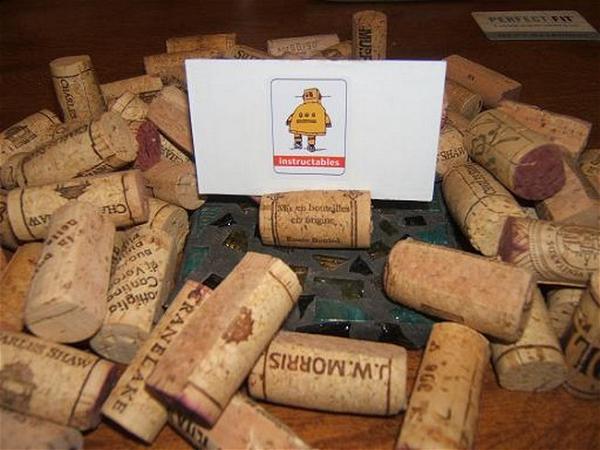 Reuse Wine Corks To Make Fun Place Cards