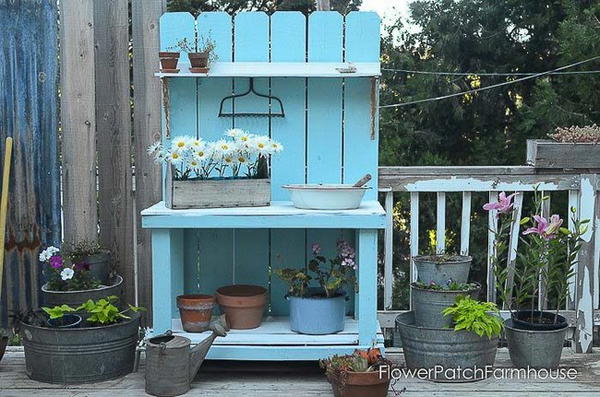 DIY Potting Bench using Fence Boards