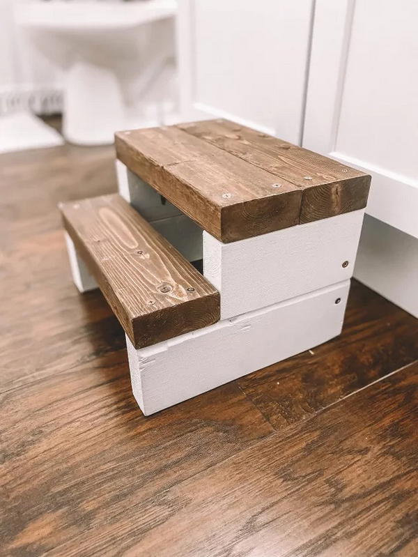 DIY Wood Step Stool