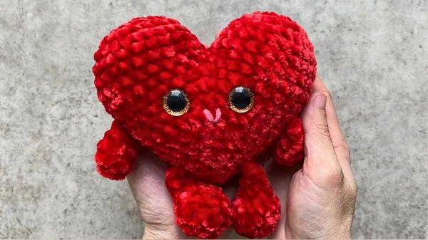 Crochet NO-SEW Valentine Heart Pattern
