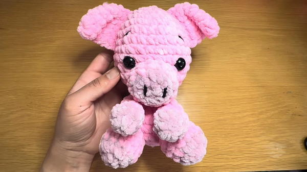 Crochet Pig Amigurumi Pattern