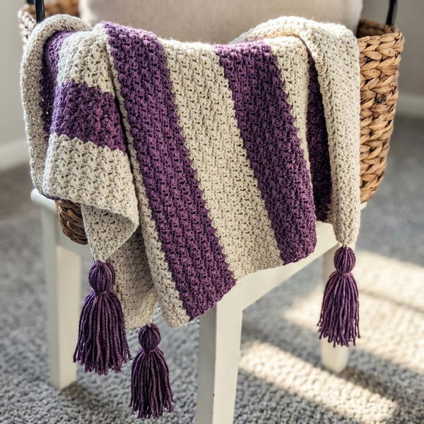 Easy One-Row Repeat Crochet Baby Blanket Tutorial 8