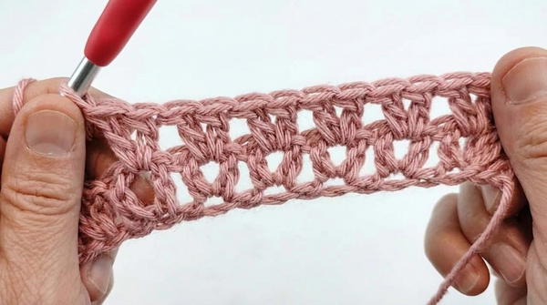 Crochet infinity scarf - shawl....two different ways to finish the project 4