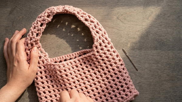 Easiest crochet mesh bag tutorial beginner friendly (crochet net bag) 7