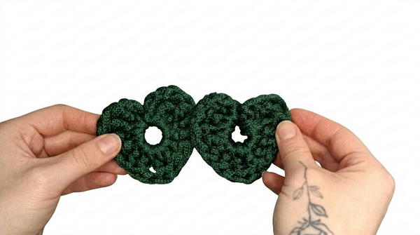 Easy Crochet Heart Tutorial for Beginners 2