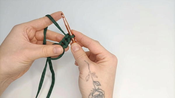 Easy Crochet Heart Tutorial for Beginners 3