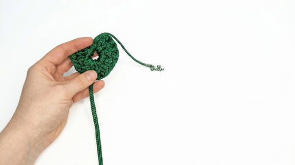 Easy Crochet Heart Tutorial for Beginners 4