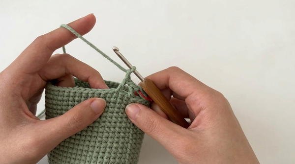 How to Crochet a Cute Dog Drawstring Bag Step-by-Step Tutorial 6