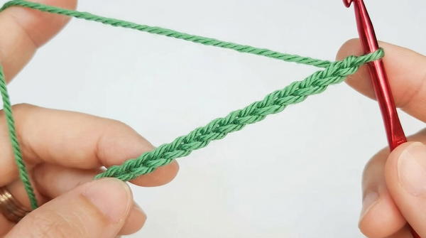 Simple and easy rectangular crochet shawl for beginners 2