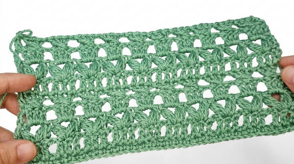Simple and easy rectangular crochet shawl for beginners 5
