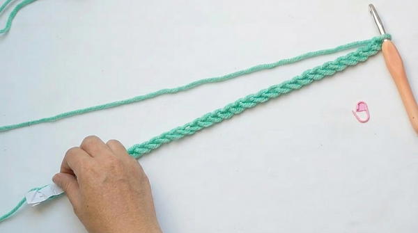 Super Easy Seamless Chunky TurtleNeck Cowl 3