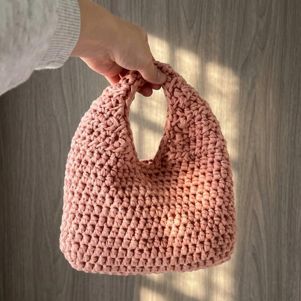 small crochet handbag tutorial in depth crochet bag tutorial step by step 9
