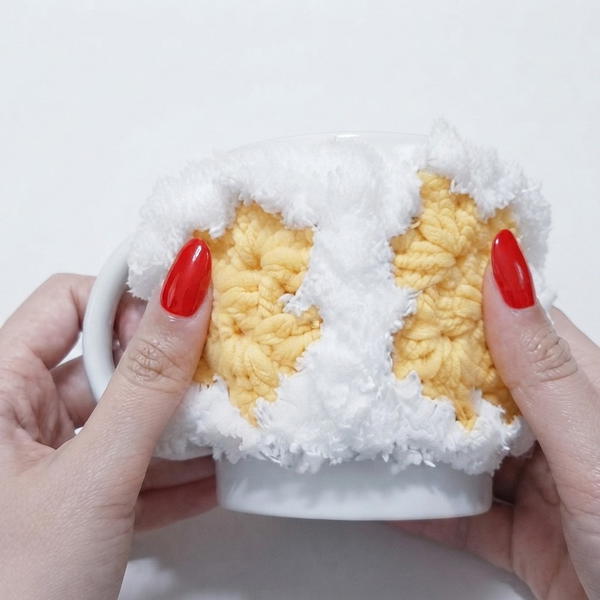 COZY MUG COVER 10