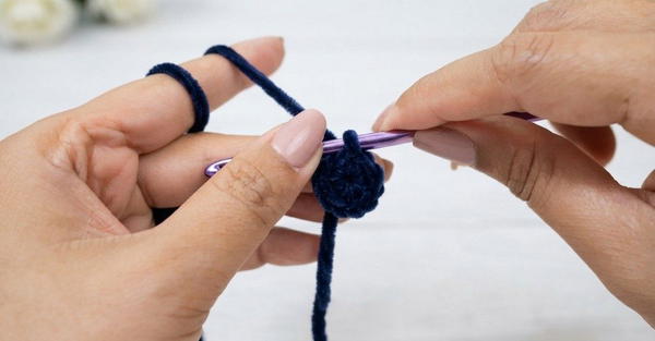 CROCHET COASTER (super easy) 3