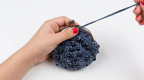 CROCHET COIN PURSE 7