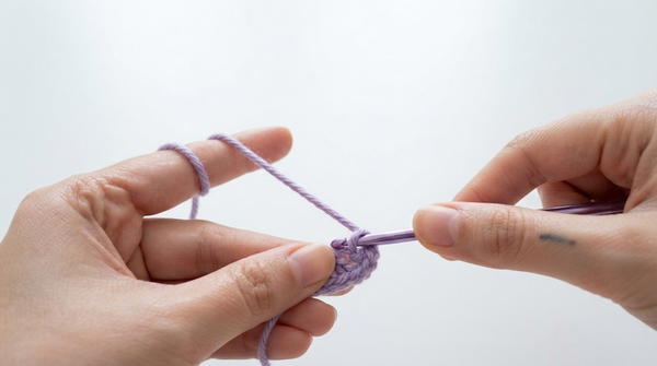 CROCHET FLOWER APPLIQUE (SUPER EASY) 3
