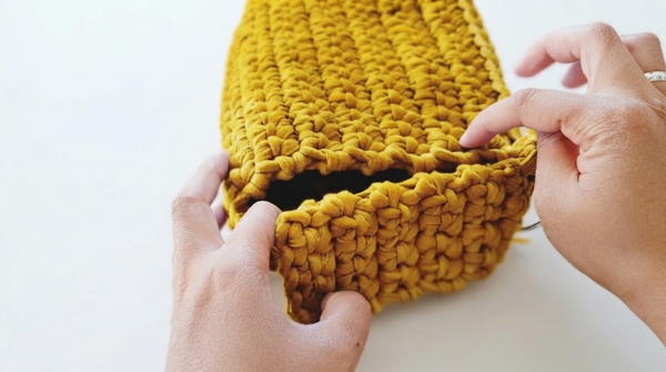 CROCHET SHOULDER BAG 5