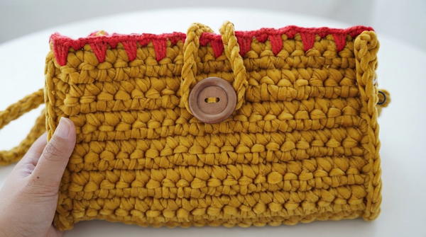 CROCHET SHOULDER BAG 8