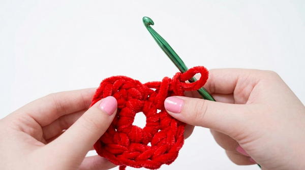 CROCHET SQUARE BASE 4